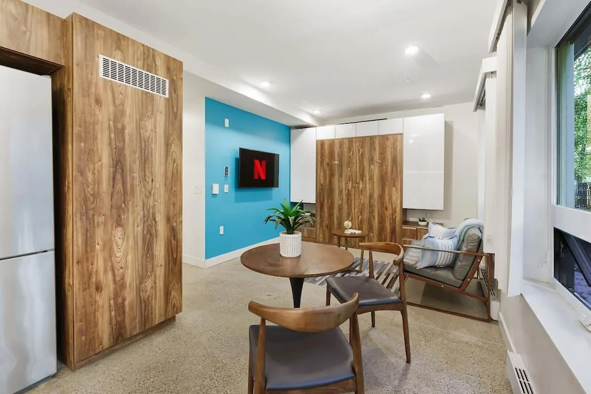 Apartment Studio Condo In Central Downtown Vancouver