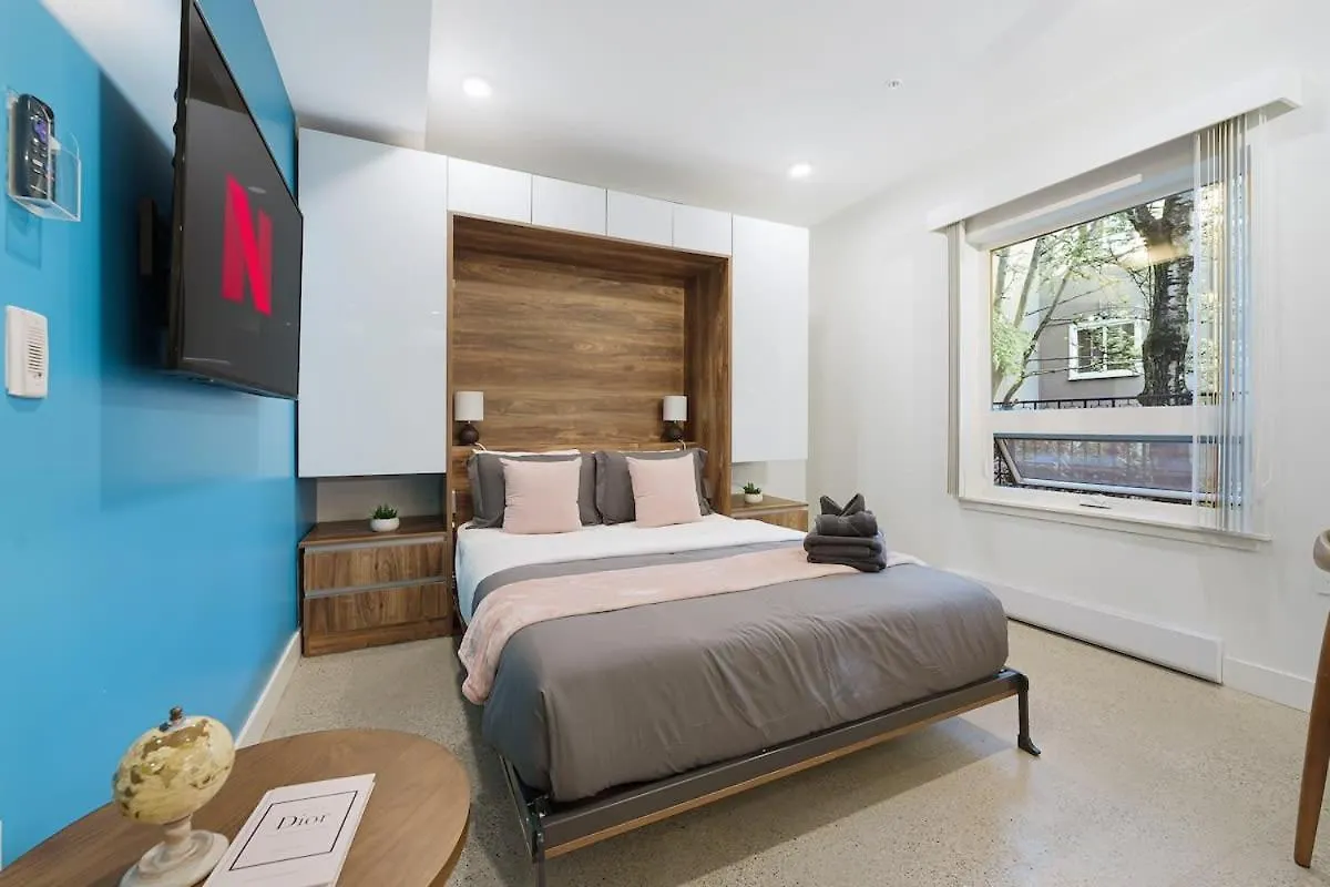 Apartment Studio Condo In Central Downtown Vancouver Canada